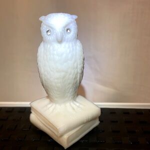 Westmoreland White Milk Glass Owl with Rhinestone eyes.  Figurine, Paperweight
